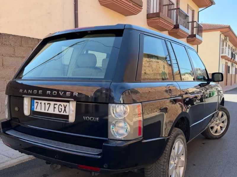 Land Rover Range Rover 4.4 V8 HSE — foto 3 de 18